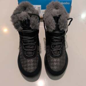 Columbia Slopeside Peak Luxe Waterproof Insulated Snow Boots Ankle Shoes Womens